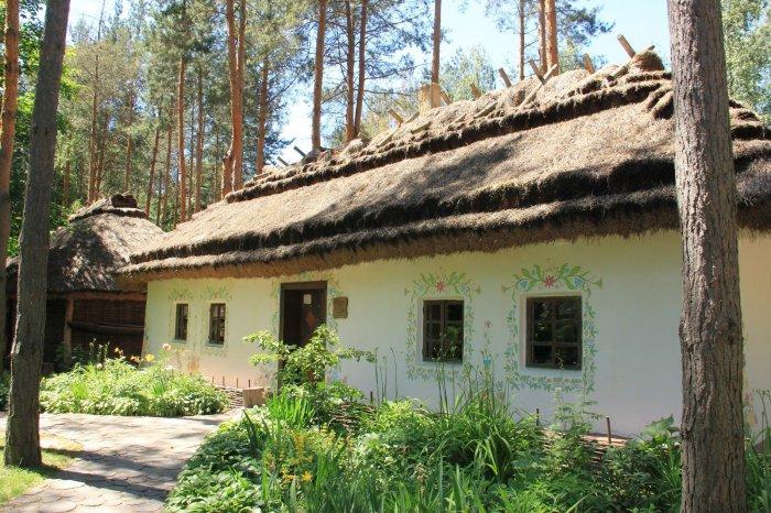 Гарне місце під Києвом — етнографічний комплекс «Українське село»