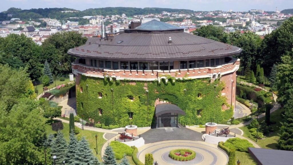 Лучшие отели во Львове – предложения на любой вкус и бюджет
