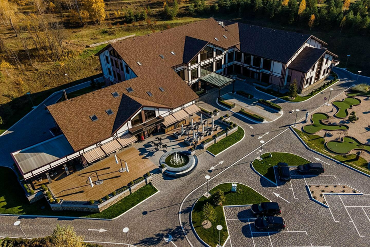 Оренда авто для поїздки в заміський комплекс під Києвом