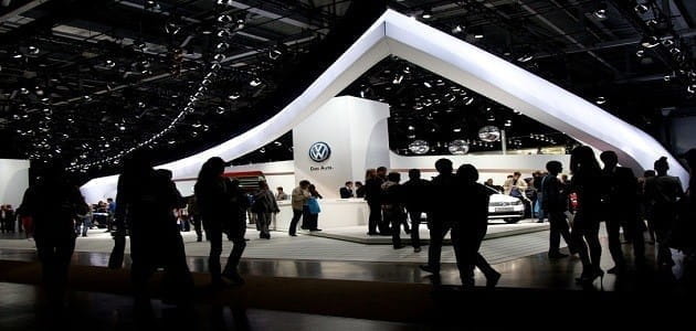 Ночные смены в автосалонах: успейте купить автомобиль до утилизационного сбора.