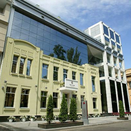 Парк Готель у Дніпрі