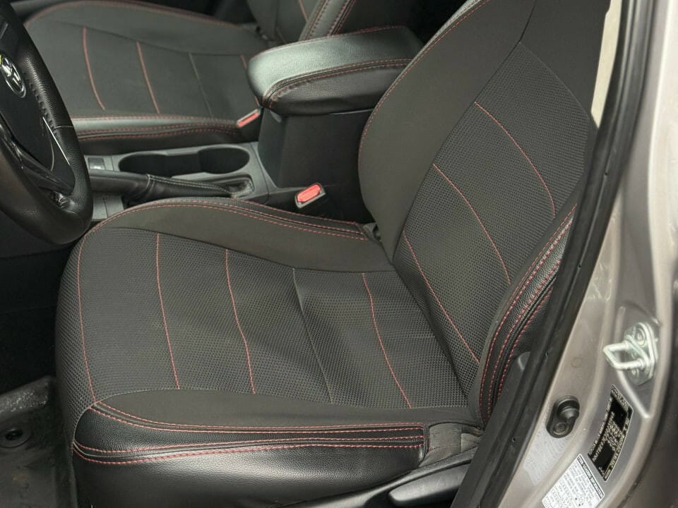 Для долгосрочного проката Toyota Corolla для городских дорог