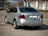 Взять в аренду Volkswagen Polo