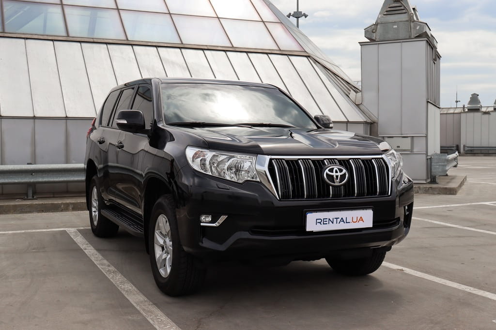 Взять в аренду Toyota LC Prado 150