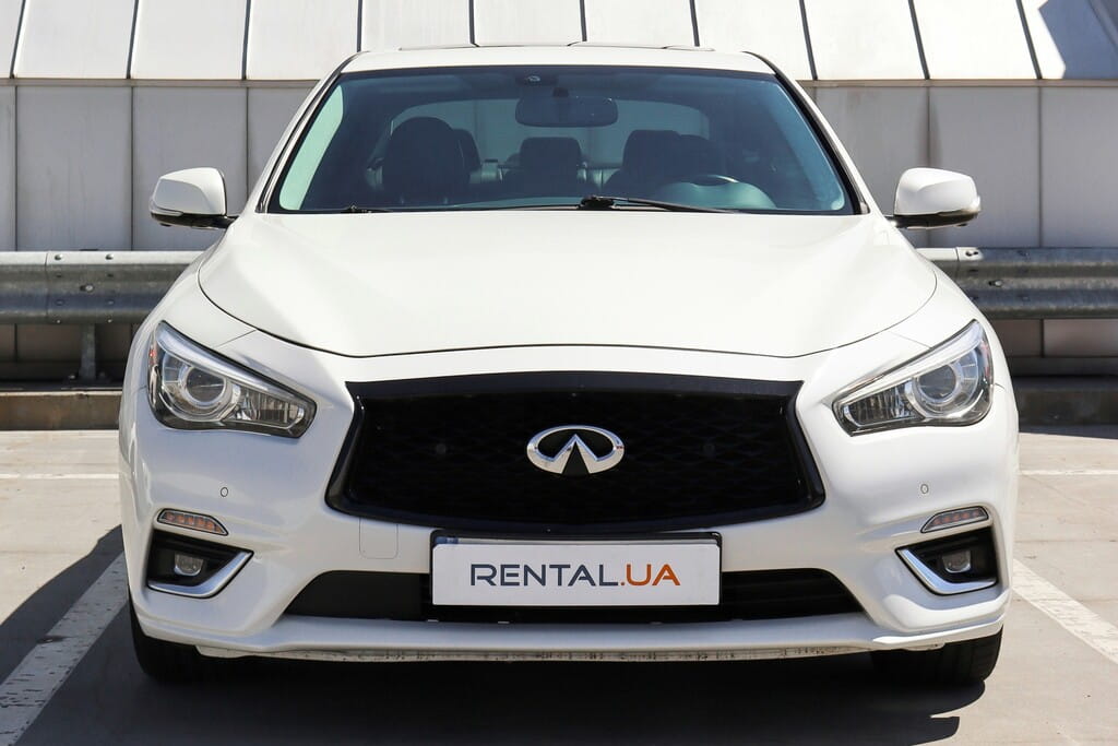Прокат Infiniti Q50