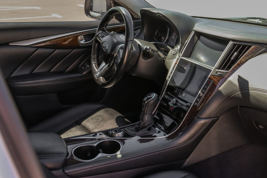 Аренда Infiniti Q50