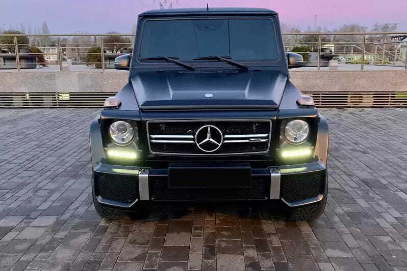 Взять в аренду Mercedes G55 AMG