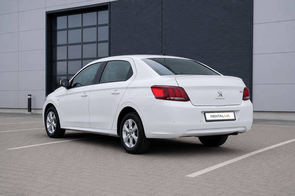 Комфортный Peugeot 301 в аренду