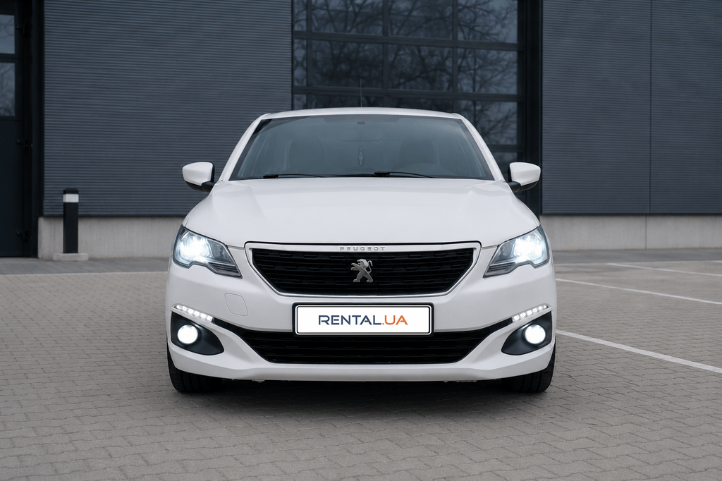Peugeot 301 - современный автомобиль для аренды