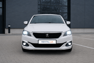 Peugeot 301 - современный автомобиль для аренды