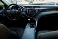 Оренда Toyota Camry VX70 (Тойота Камрі ВІКС70) у Запоріжжі - RENTAL