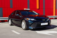 Взять в аренду Toyota Camry (VX70)