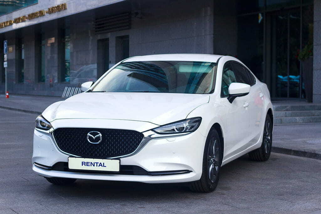 Аренда машины Mazda 6