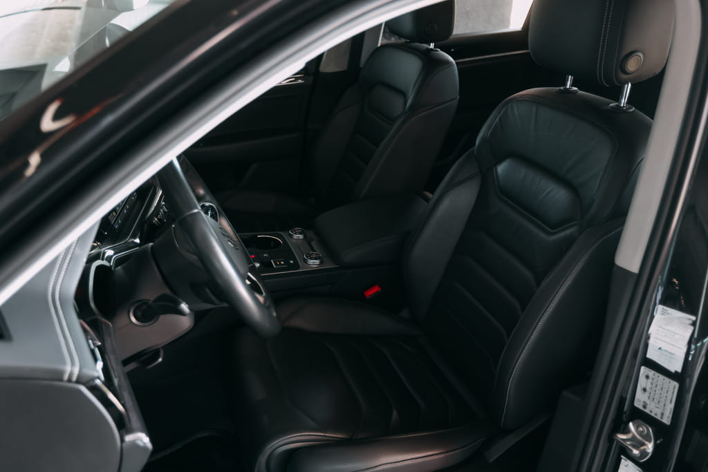 Взять в аренду VW Touareg
