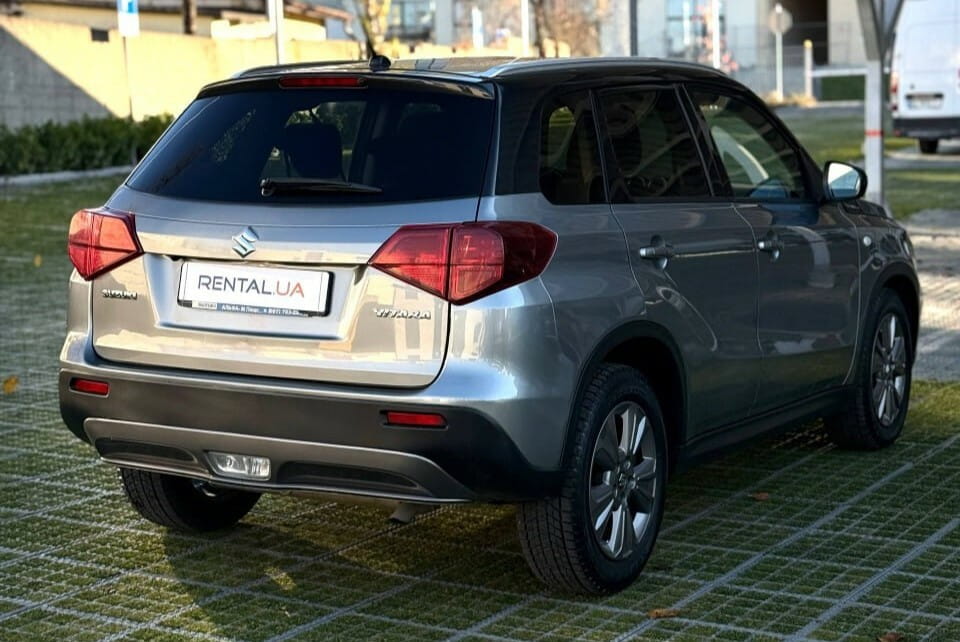 Взять в аренду Suzuki Vitara