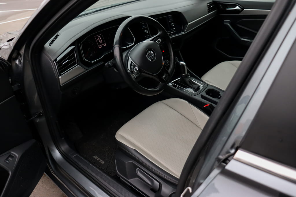 Аренда Volkswagen Jetta