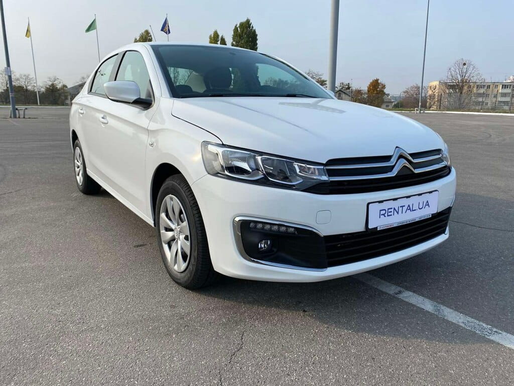 Посуточная аренда Citroen C-Elysee 