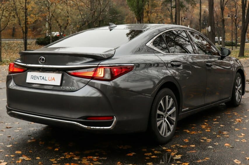 Прокат Lexus ES Hybrid