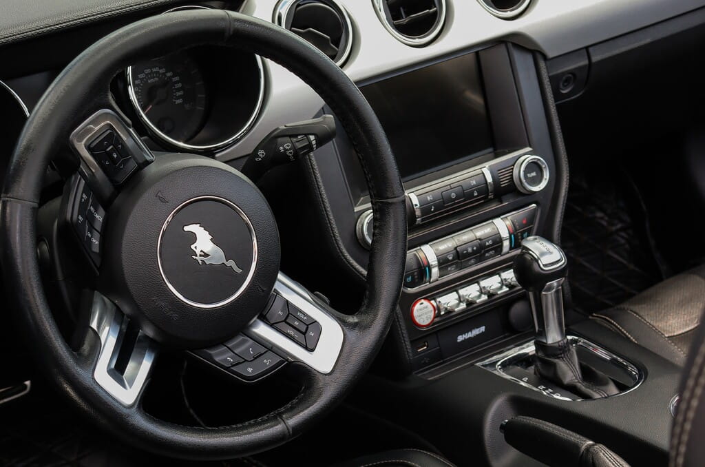 Посуточная аренда Ford Mustang