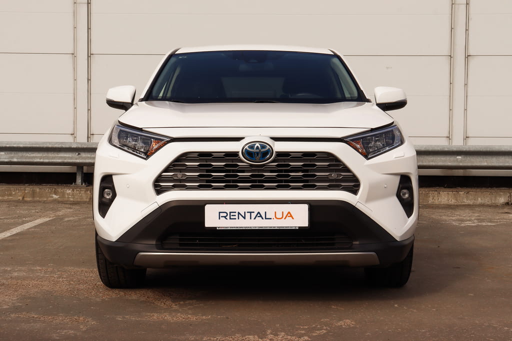 Прокат Toyota RAV4 HYBRID