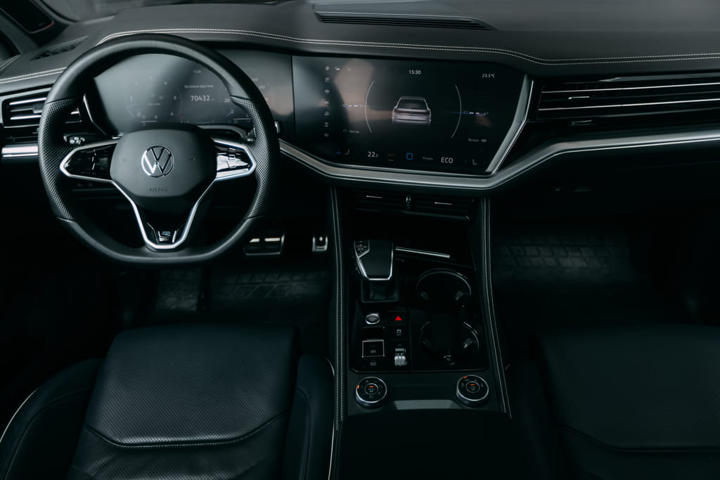 VW Touareg R-line в прокат