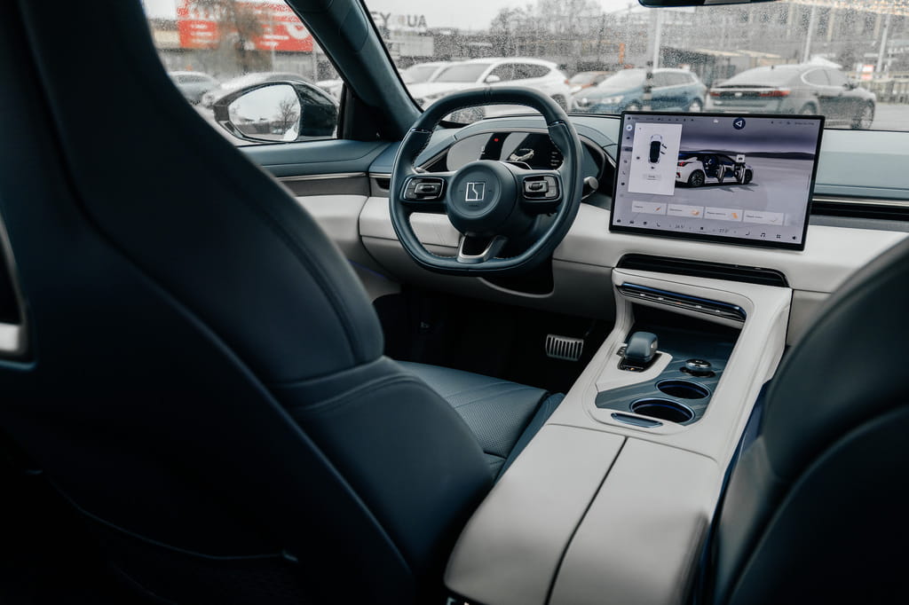 Rent Zeekr 001 in Kiev - RENTAL