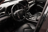 Посуточная аренда Toyota Highlander hybrid