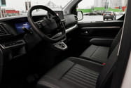 Посуточная аренда Peugeot Expert Traveller new